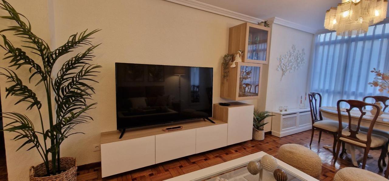 El Capricho De Ezcurdia - 6 Pax - Vut-3878-As Apartment Gijon Luaran gambar